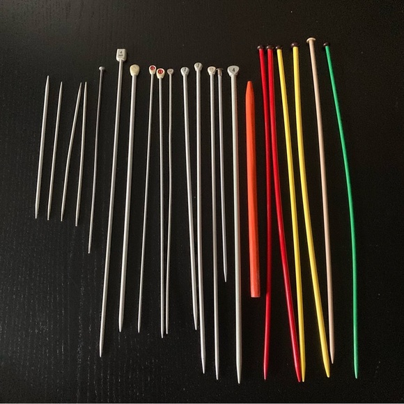 Colorful Knitting Needle Set - Picture 1 of 7